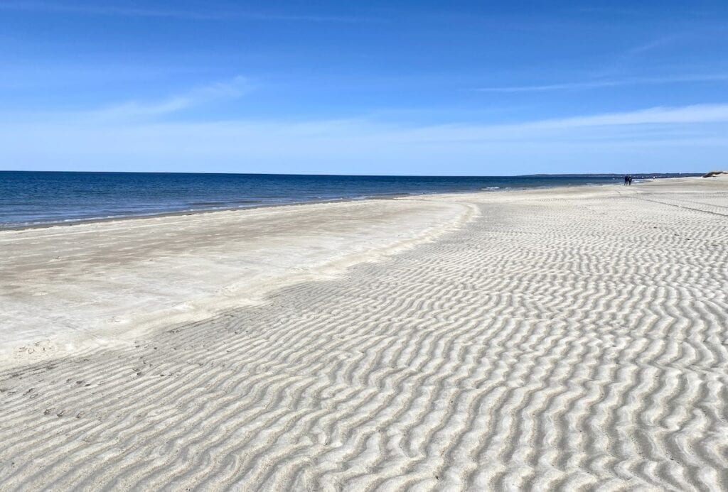 ripple effects in the sand